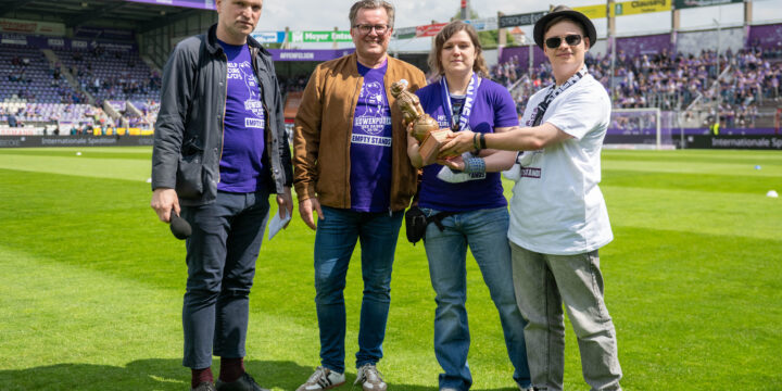 Löwenpudel der Saison 2025/2026: „Empty Stands“
